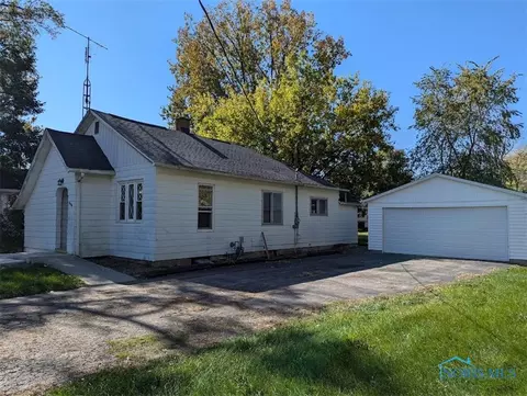 116 N Brayer St, Holgate, OH 43527 photo 3