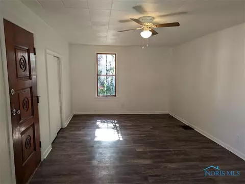 116 N Brayer St, Holgate, OH 43527 photo 4