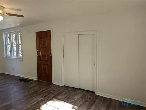116 N Brayer St, Holgate, OH 43527 photo 8