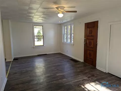 116 N Brayer St, Holgate, OH 43527 photo 9