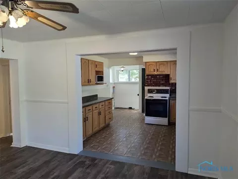 116 N Brayer St, Holgate, OH 43527 photo 11