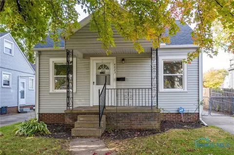 4423 Bellevista Dr, Toledo, OH 43612
