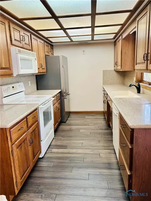 307 N Main St, Antwerp, OH 45813 photo 7