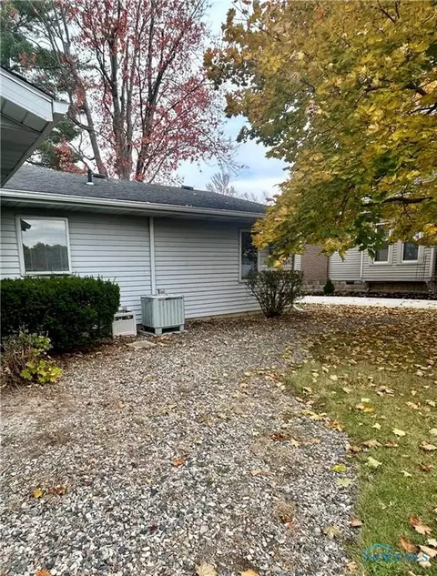 307 N Main St, Antwerp, OH 45813 photo 32