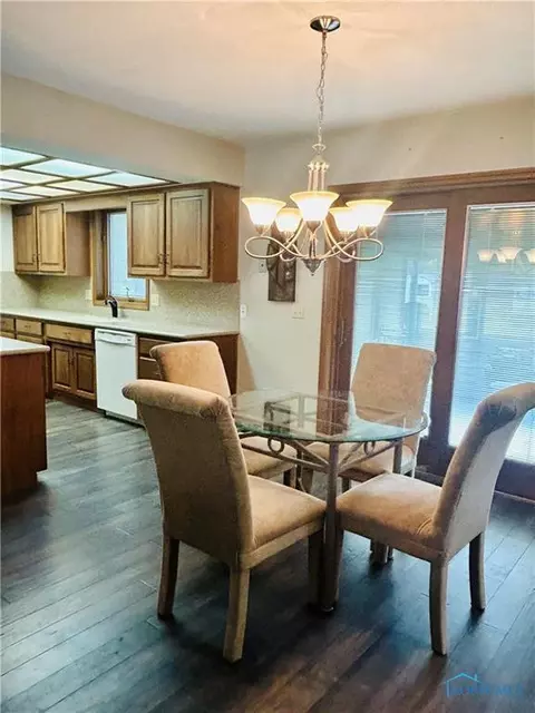 307 N Main St, Antwerp, OH 45813 photo 5