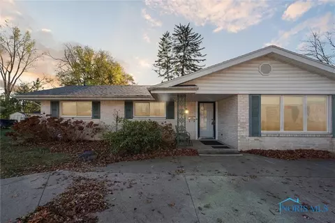 2533 Grelyn Dr, Toledo, OH 43615