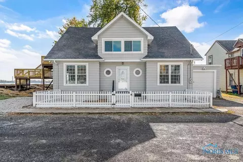 3220 133rd St, Toledo, OH 43611