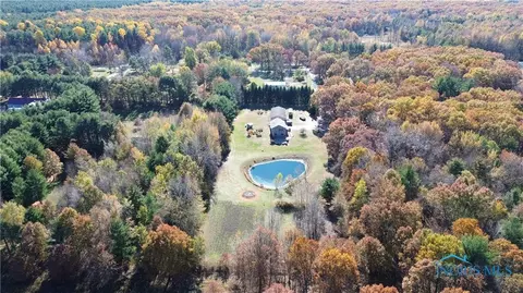 5905 Ostrich Ln, Whitehouse, OH 43571