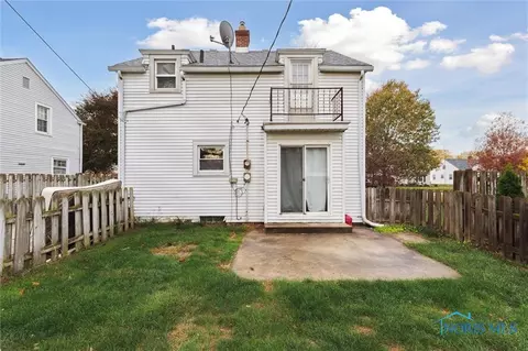 631 Robindale Ave, Oregon, OH 43616 photo 36