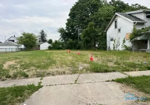 640 Marmion Ave, Toledo, OH 43607