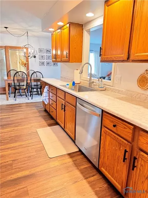 305 Town Line Rd, Bryan, OH 43506 photo 5
