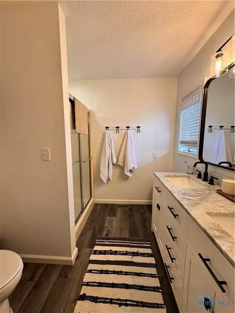 305 Town Line Rd, Bryan, OH 43506 photo 15
