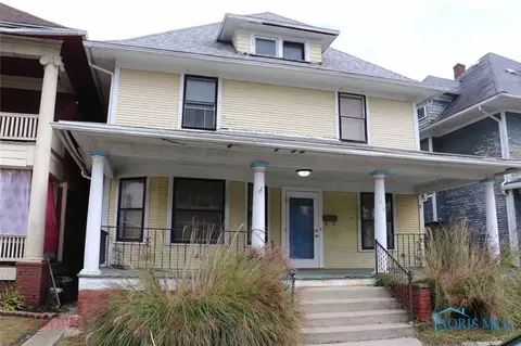616 Chatham Ct, Toledo, OH 43620
