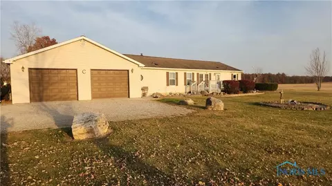 2262 County Road 6, Edgerton, OH 43517