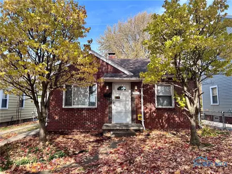 442 Waggoner Blvd, Toledo, OH 43612