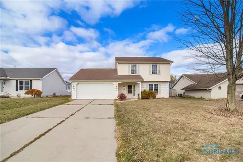 156 Union Place Dr, Bryan, OH 43506
