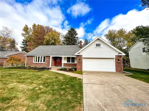 2007 Pinelawn Dr, Toledo, OH 43614