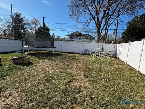 930 S Main St, Bryan, OH 43506 photo 41