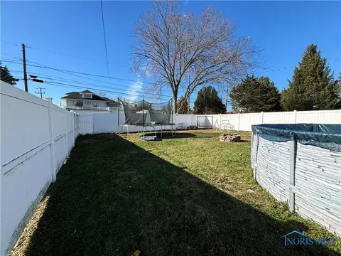930 S Main St, Bryan, OH 43506 photo 40