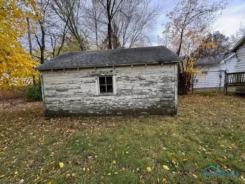 1024 Coventry Ave, Toledo, OH 43607 photo 5