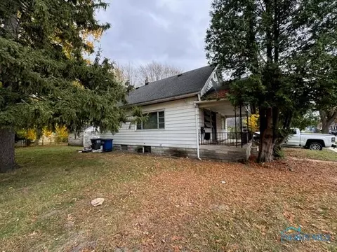 1024 Coventry Ave, Toledo, OH 43607 photo 2