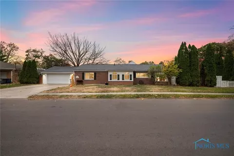 2840 Westbrook Dr, Toledo, OH 43613