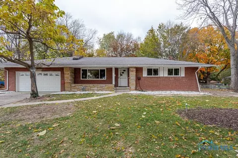 4804 Mount Airy Rd, Sylvania, OH 43560