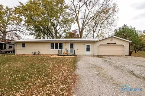 1001 Harding St, Defiance, OH 43512