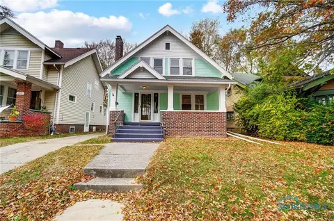 1970 Princeton Dr, Toledo, OH 43614
