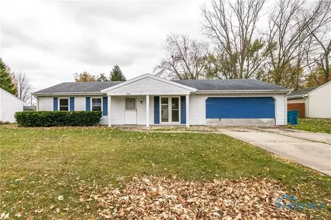 1110 Colonial Ln, Bryan, OH 43506