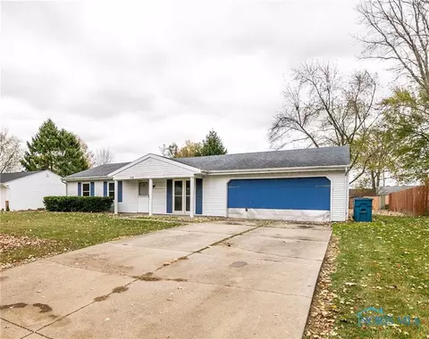 1110 Colonial Ln, Bryan, OH 43506 photo 3