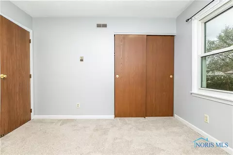 1110 Colonial Ln, Bryan, OH 43506 photo 29