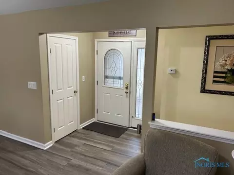 125 Amy Dr, Bryan, OH 43506 photo 5
