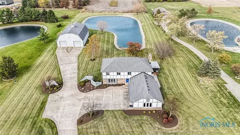 7733 Brown Rd, Curtice, OH 43412