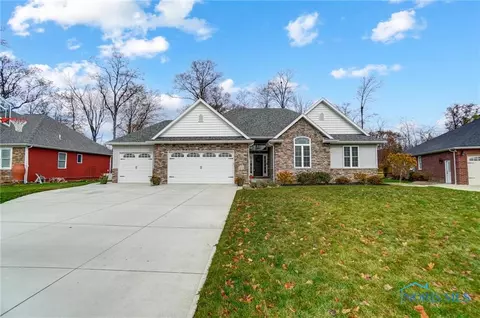 16210 Forest Ln, Findlay, OH 45840