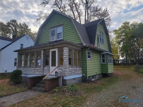 307 W Elm St, Wauseon, OH 43567