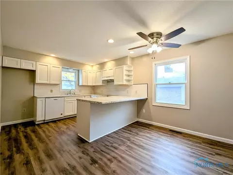 630 E South St, Bryan, OH 43506 photo 5
