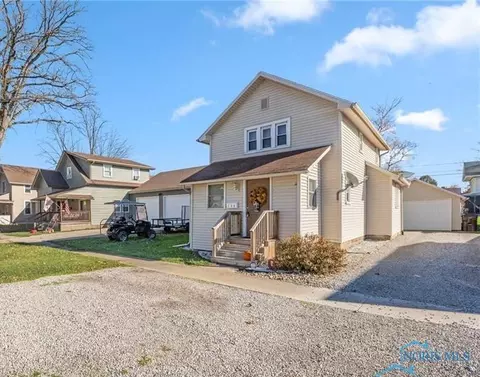 200 E Arthur St, Hicksville, OH 43526