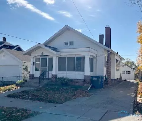 1653 Burgoyne Dr, Toledo, OH 43612
