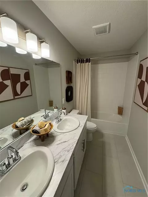3028 Nautical Ln, Oregon, OH 43616 photo 23