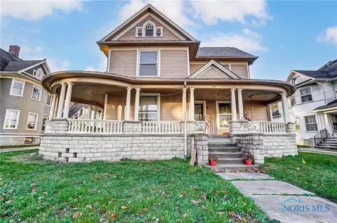428 S Main St, Bowling Green, OH 43402
