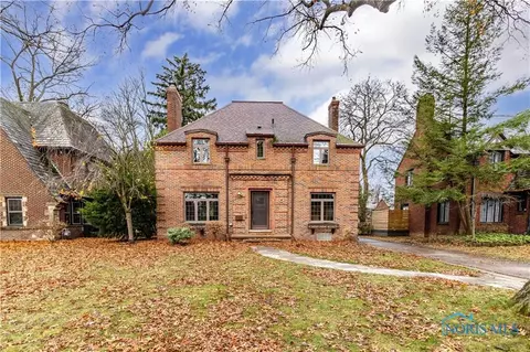 2309 Middlesex Dr, Toledo, OH 43606