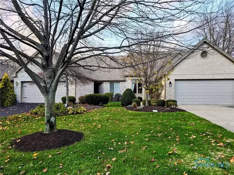8606 Stone Oak Dr, Holland, OH 43528