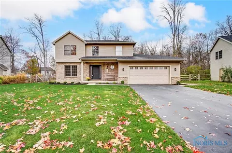 1459 Ridge Cross Rd, Perrysburg, OH 43551