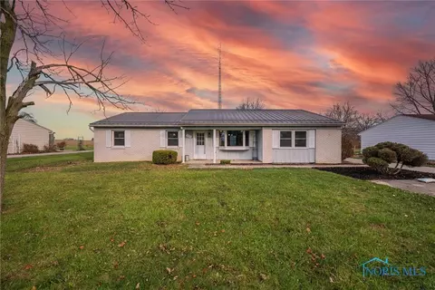 125 Galena Ln, Bryan, OH 43506