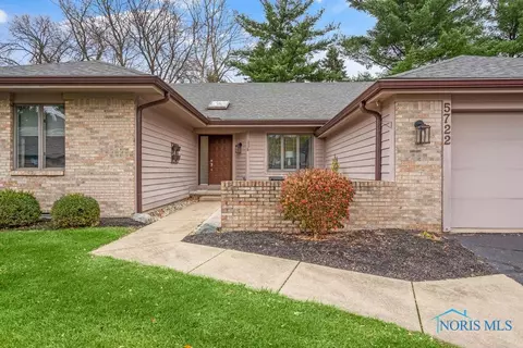 5722 Corey Cv, Sylvania, OH 43560