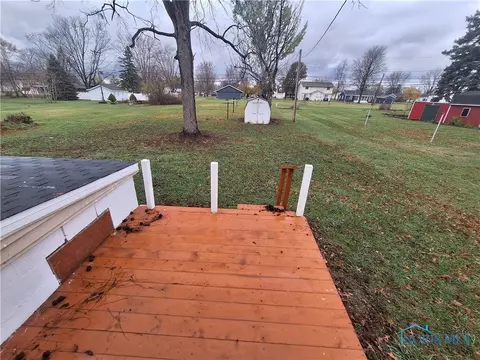 869 E High St, Bryan, OH 43506 photo 21