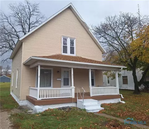 869 E High St, Bryan, OH 43506