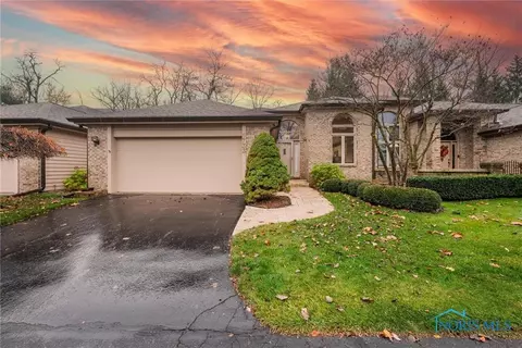 5733 Corey Cv #5733, Sylvania, OH 43560