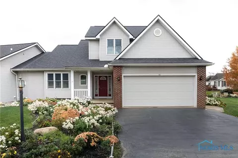 30 Towne And Country Dr, Tiffin, OH 44883